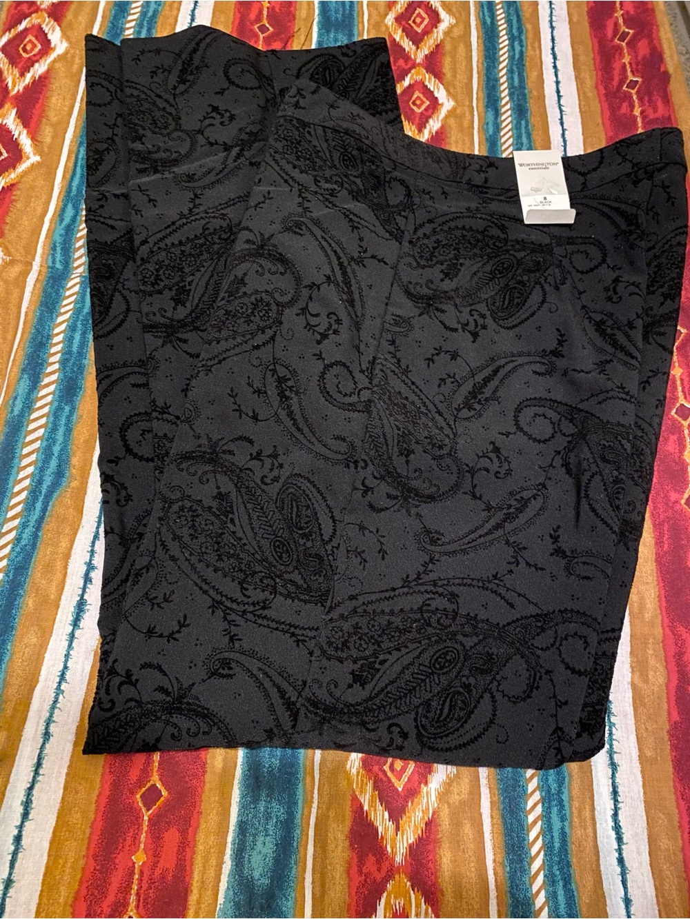 E) Worthington Essentials Black Paisley Burnout Dress Pants